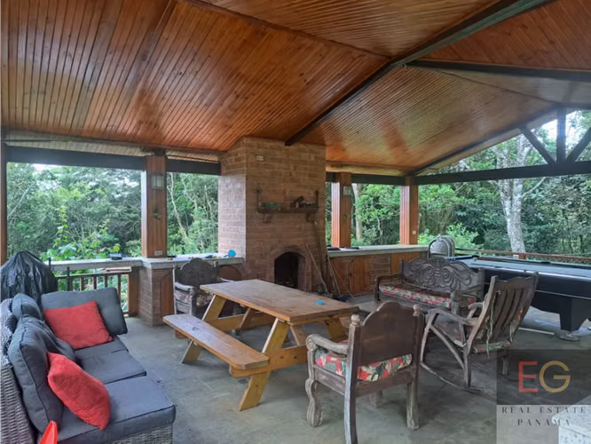 Se vende hermosa casa en Altos de Cerro Azul - Imagen 16
