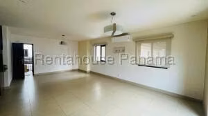 Alquiler de Apartamento con 170m2 en Albrook PH Embassy Village 26-8433SR - Imagen 2