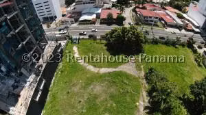 Venta de Terreno con 3400m2 en Coco del mAR 26-8485SR