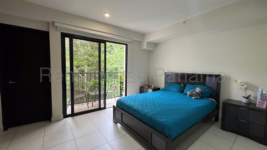 Alquiler Embassy Village Albrook 26YCG8544