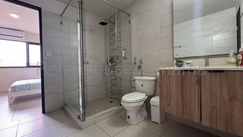 Alquiler Embassy Village Albrook 26YCG8544