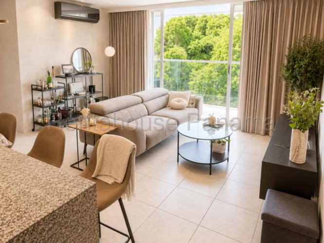 Apartamento en Alquiler en Brisas del Golf AFC 26-8069