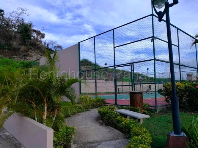 Casa en Venta en Brisas del Golf AFC 26-1989
