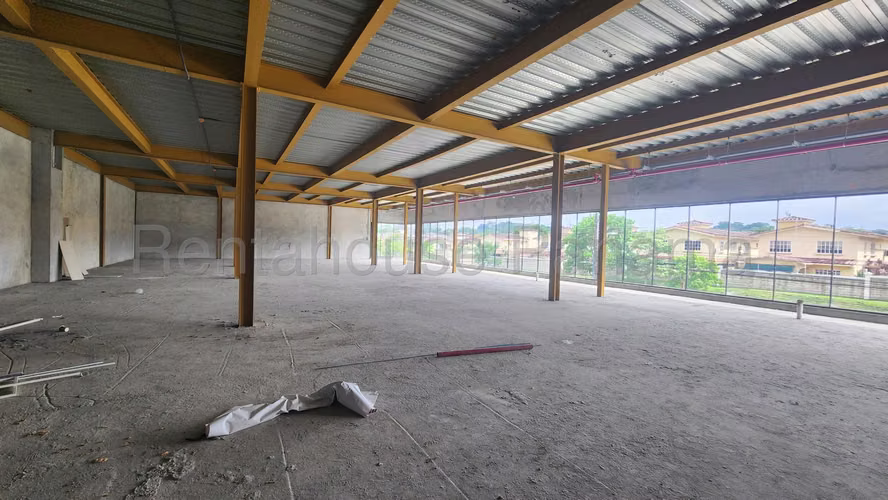 Local Comercial en Condado del Rey AFC 26-8235