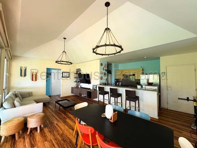 Se Vende Apartamento en Cocle MDV26-8512