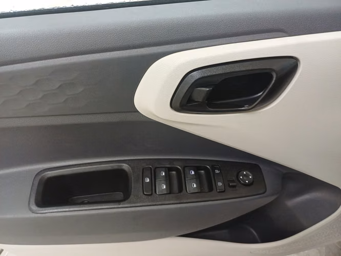 HYUNDAI GRAND I-10 - 2026 - HIX - Automarket - Imagen 4