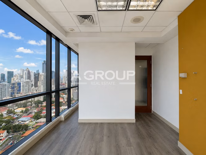 Oportunidad - Plaza Banco General - Calle 50 - Se Vende Oficina