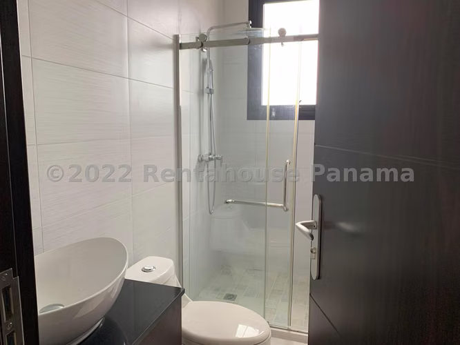 Alquiler de Apartamento en El Cangrejo Ph Carreras Tower KC
