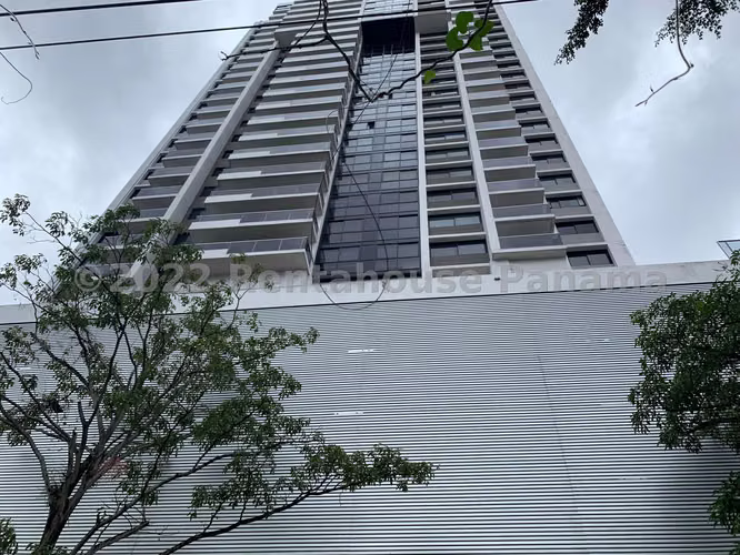 Alquiler de Apartamento en El Cangrejo Ph Carreras Tower KC