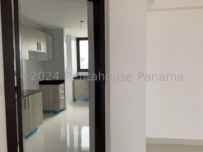 Alquiler de Apartamento en El Cangrejo Ph Carreras Tower KC