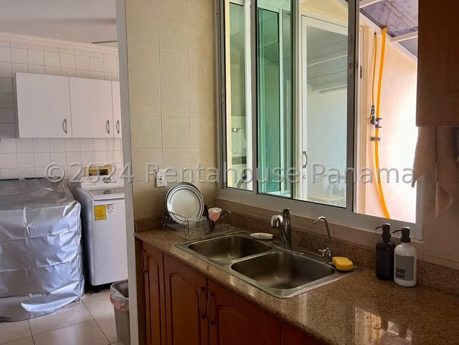 Venta de Apartamento en Punta Pacifica Ph Royal Pacific Towe CCO