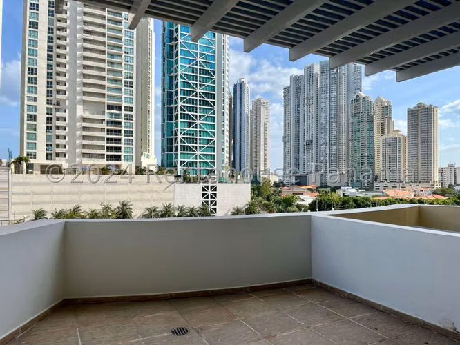 Venta de Apartamento en Punta Pacifica Ph Royal Pacific Towe CCO