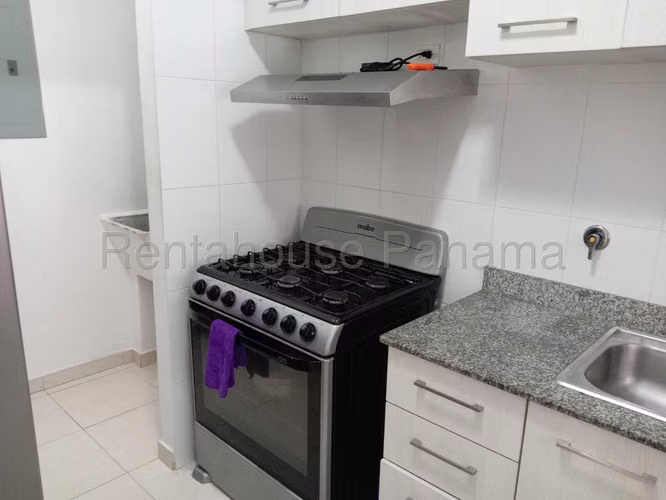 Alquiler de Apartamento en Carrasquilla Ph Sabana Tower CCO