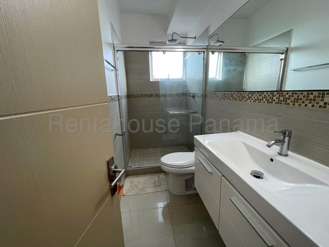 Alquiler de Apartamento en El Carmen Ph Rainbow CCO