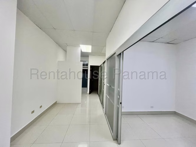 Alquiler de Oficina en El Carmen Edificio UBC CCO