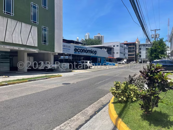 Alquiler de Oficina en El Carmen Edificio UBC CCO