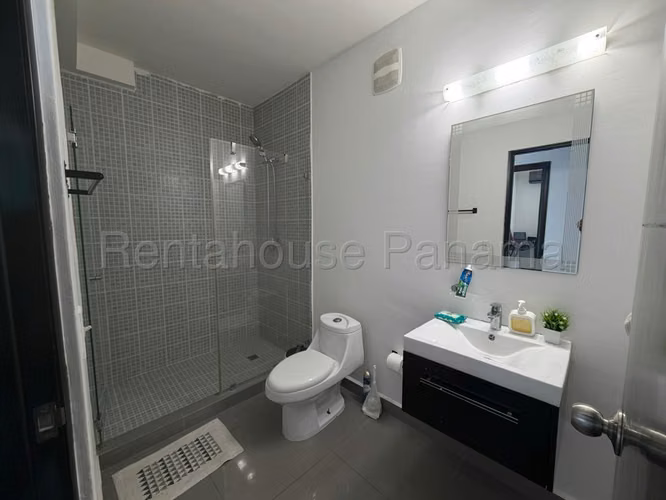 Alquilo Apartamento en San Francisco quartier 74 OF 26-8503