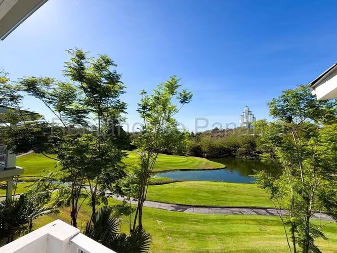 Vendo Apartamento en bijao OF 26-8512