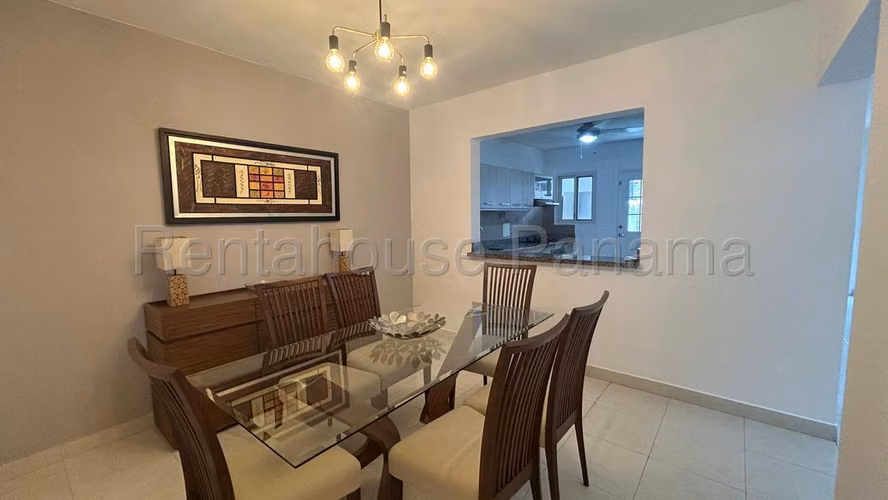 Venta de Casa en Versalles Quintas de Versalles Solo Cliente Directo