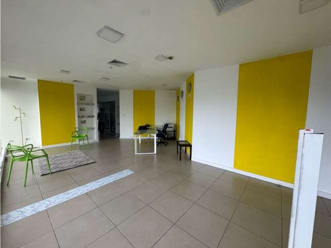 Alquiler de oficina amoblada | F&F Tower & El Tornillo, Calle 50