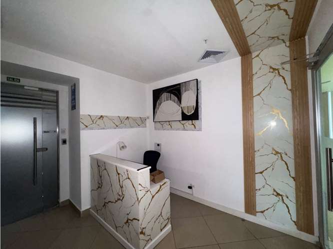 Alquiler de oficina amoblada | F&F Tower & El Tornillo, Calle 50