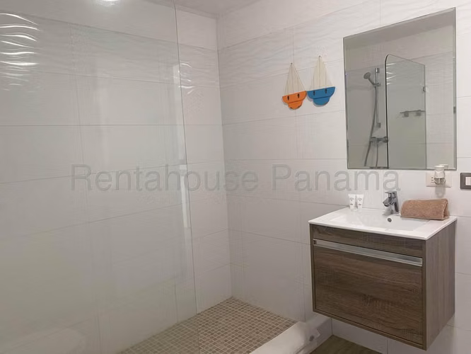 Alquiler de Apartamento Amoblado en PH Quartier Boutique – San Francisco – 97 m² – 2 Recámaras