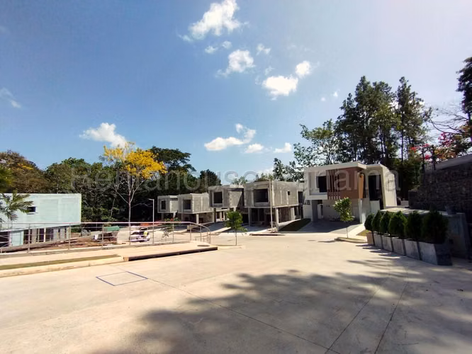 Se Vende Casa en Albrook LA26-4807