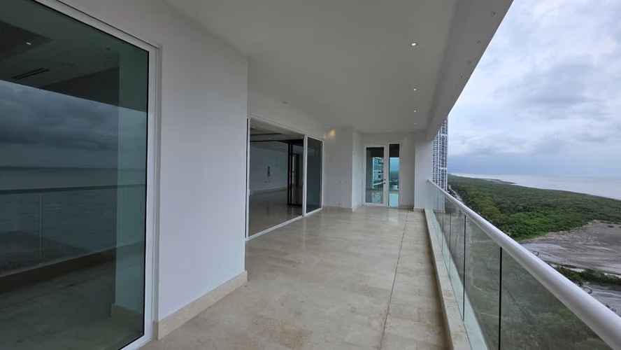 Venta de apartamento en Costa del Este – PH Marea I