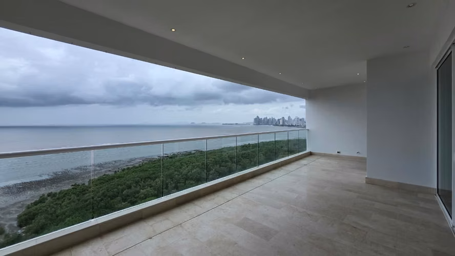 Venta de apartamento en Costa del Este – PH Marea I