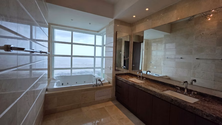 Venta de apartamento en Costa del Este – PH Marea I