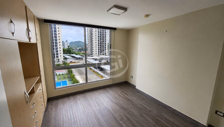 Venta Apartamento PH Rokas Condado del Rey Remate Bancario 1,649 $/m2