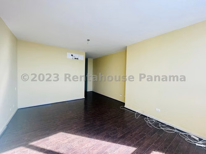 VENTA DE APARTAMENTO EN WATERS ON THE BAY AVENIDA BALBOA HQ