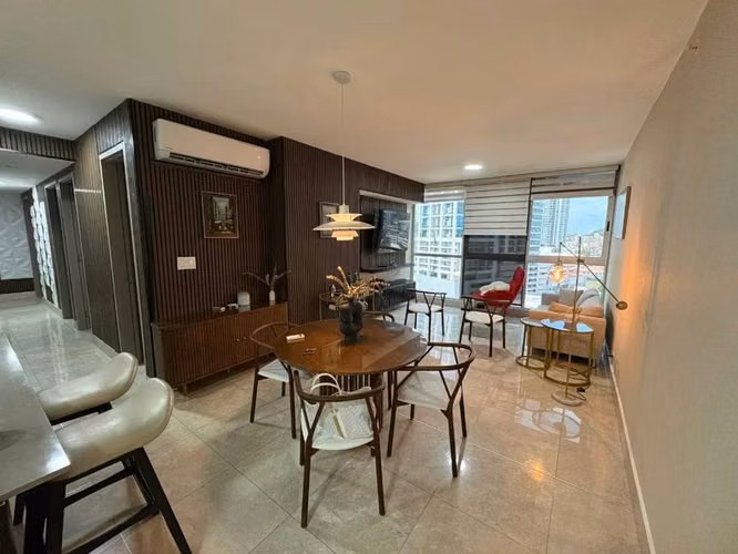 Melissa Foster Luxury is selling an apartment at PH COSTANERA, Bella Vista. MFR1996