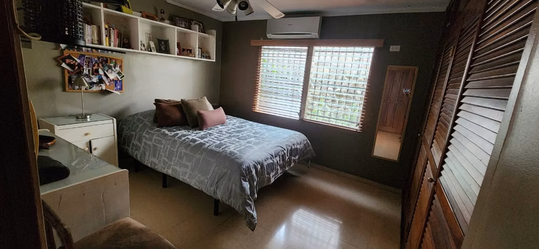 SE VENDE CASA UNIFAMILIAR DE 2 PISOS EN ALTOS DE EL DORADO