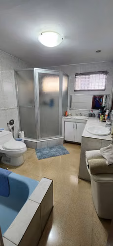 SE VENDE CASA UNIFAMILIAR DE 2 PISOS EN ALTOS DE EL DORADO