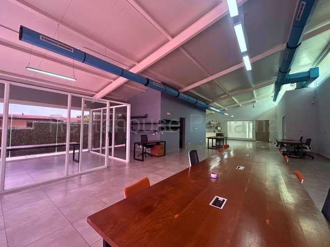 Alquiler de Casa Con con diseño vanguardista, en Coco del Mar 26*6846Mfk