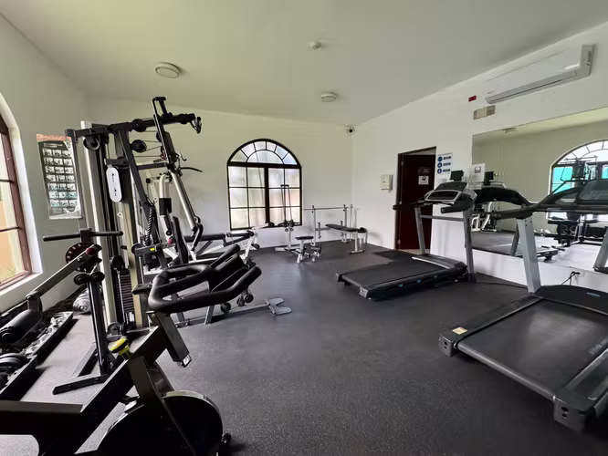 Venta Casa esquina El Doral – Remate Bancario - Imagen 18