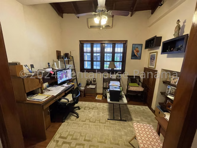 Venta de lujosa y comoda Casa en San Francisco 26*5222Mfk