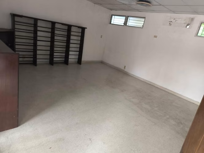 Oportunidad! para Inversión Casa de 750m2 en el Carmen con piscina