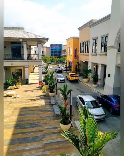 Alquiler de Locales Comerciales en Market Plaza, Costa Verde Panamá Oeste