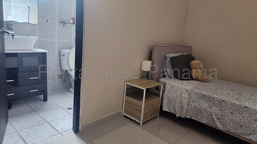 Casa en Venta en Costa Sur AFC 26-3704
