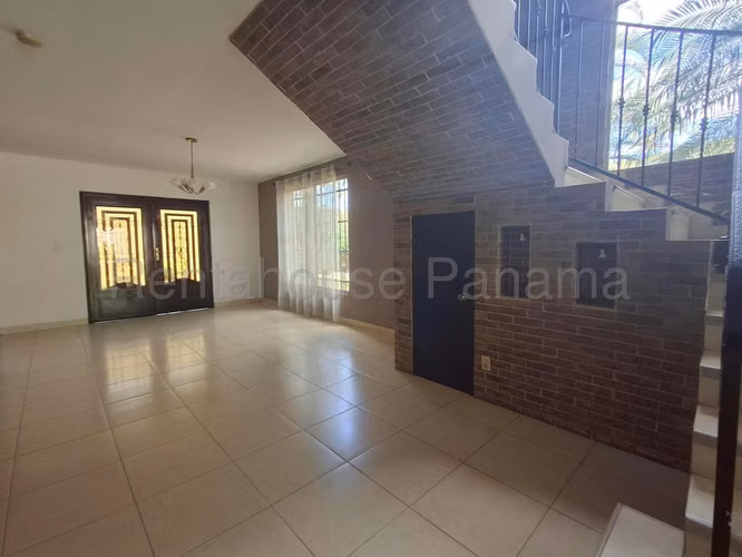 Casa en Venta en Condado del Rey AFC 26-4734