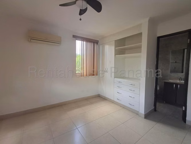 Casa en Venta en Condado del Rey AFC 26-4734