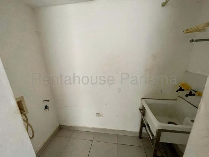Apartamento en Venta en Carrasquilla MPM 25-7589