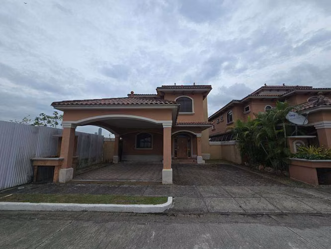 Costa Sur, Residencial El Doral