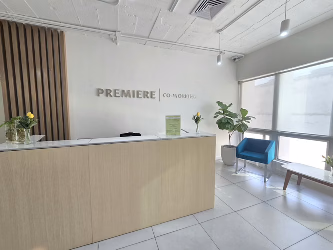 ALQUILER DE  OFICINAS PRIVADAS - COWORKING