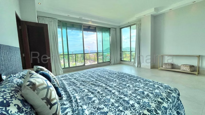 Alquiler Apartamento amoblado Altos de Amador  26YCG8206