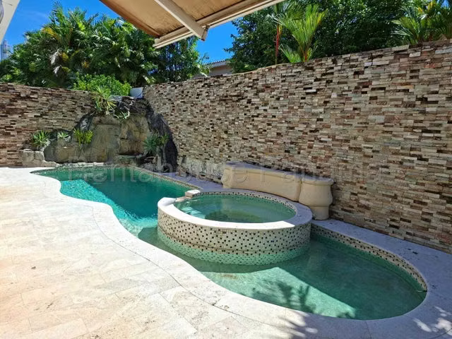 Venta en Costa Dorada Costa del Este 26YCG6634