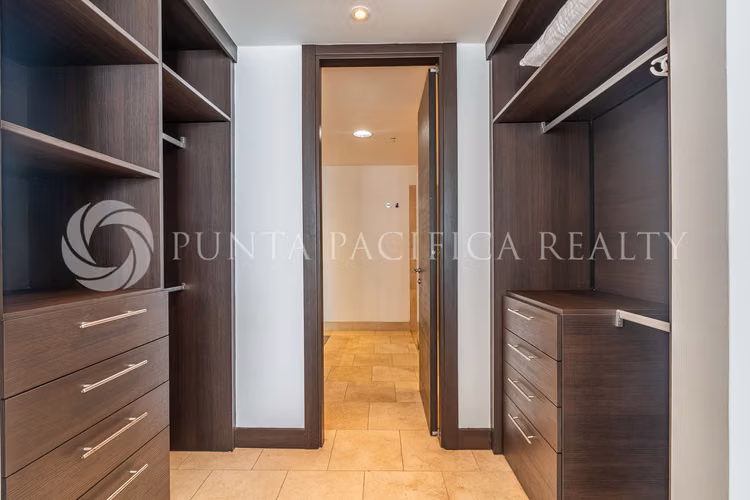 Apartamento de Lujo en The Ocean Club Punta Pacífica | Residencia de 153 m² en Torre Icónica