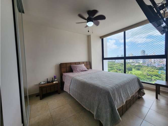VENTA o ALQUILER DE APARTAMENTO CON VISTA AL PARQUE OMAR